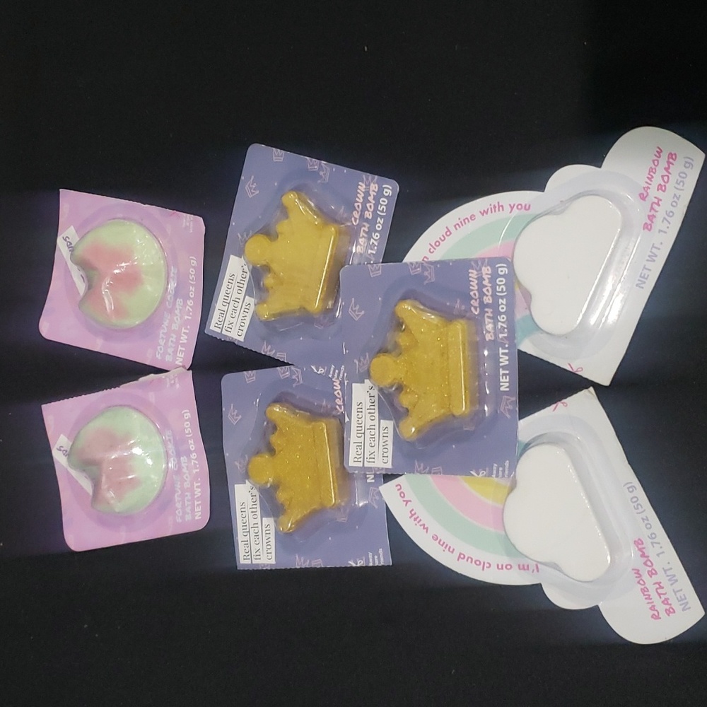 7 Bath Bombs Sealed